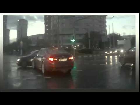 Aculiecinieka video: spoku auto. (Ghost car)