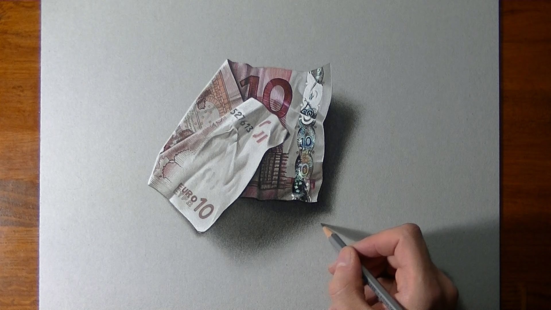 Kā uzzīmēt 10 EUR banknoti? (How I draw a folded ten euro note)