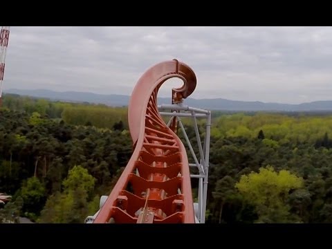 VIDEO – Trakais brauciens atrakciju parkā. (Crazy Ride With “Sky Loop”)