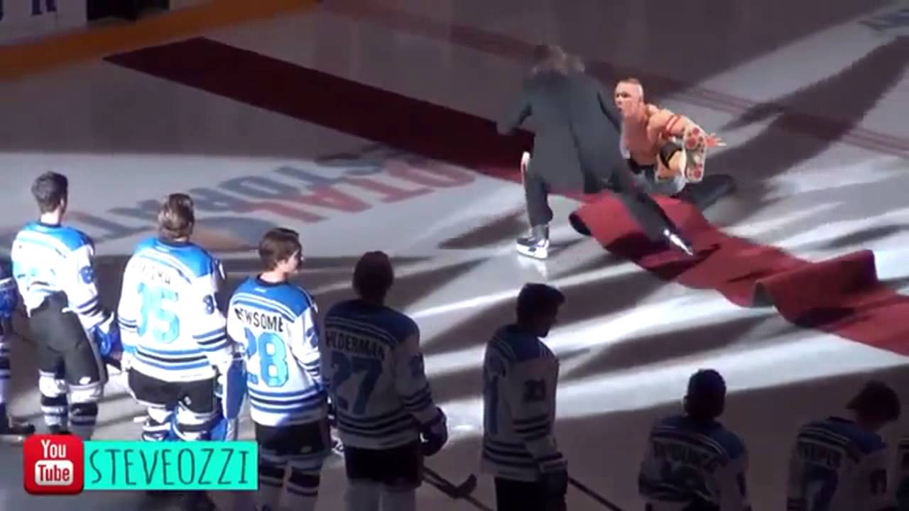 VIDEO – Cīkstonis Rendijs Ortons kļūst par interneta varoni. (Randy Orton RKO Vines)