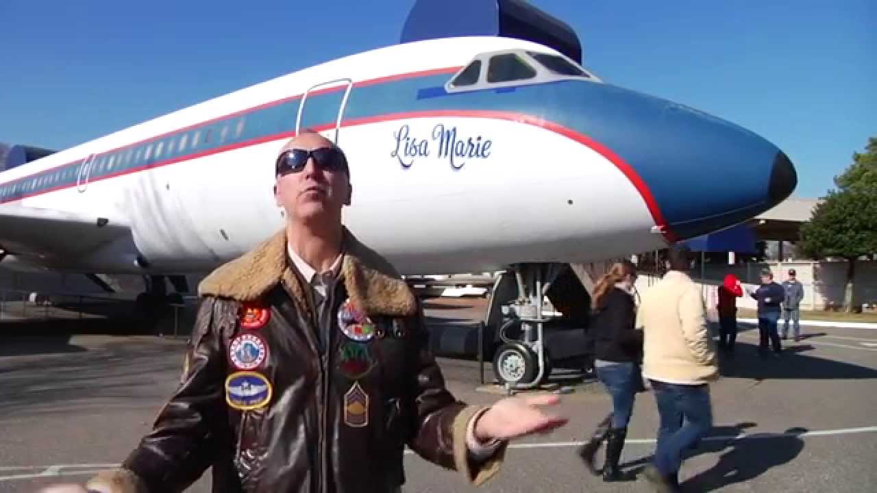 VIDEO: Kā izskatās Elvisa Preslija personiskā lidmašīna “Lisa Marie”? (Julien’s Auctions Offers Elvis Presley’s Lisa Marie Airplane for Auction)