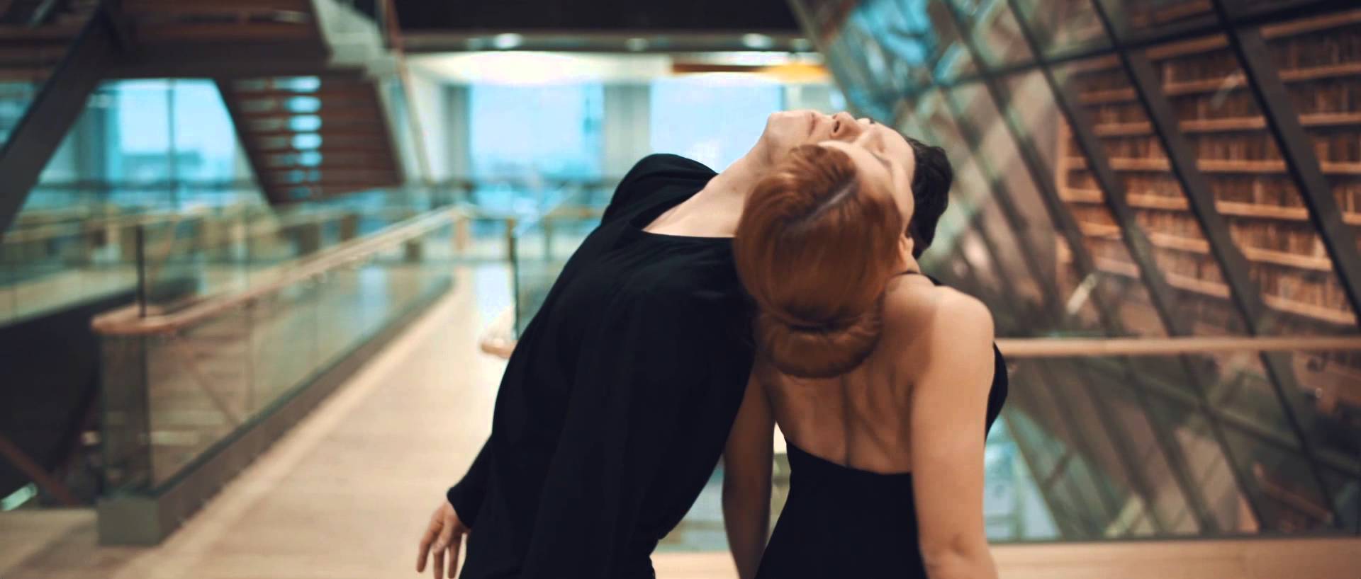 VIDEO: Mūsu “Gaismas pilī” uzņemts unikāls video! (Dance choreography ”Book of experience”)