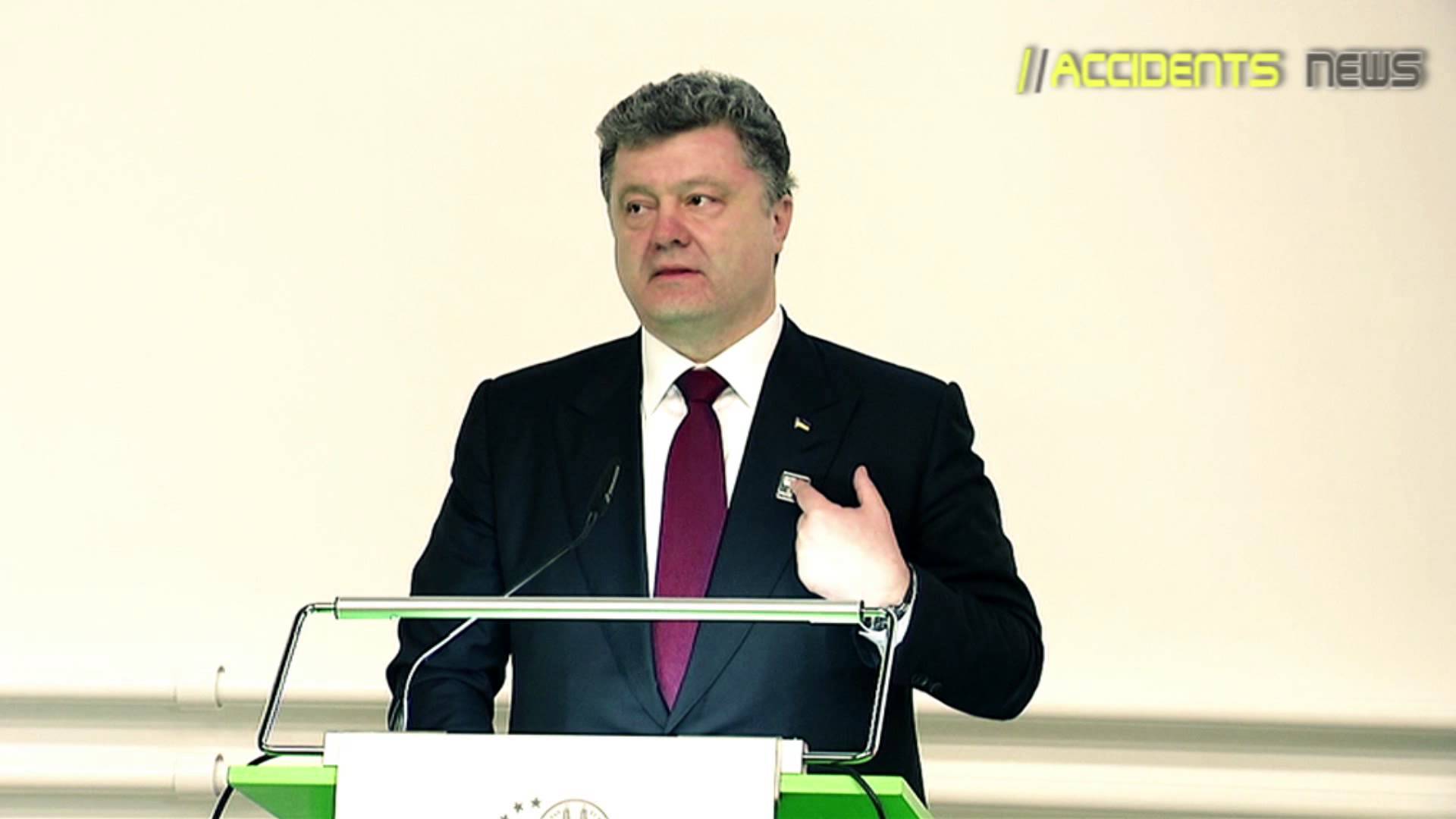 VIDEO: Provokatore publiski nosauc Ukrainas prezidentu par bērnu slepkavu! (At a lecture in Switzerland Poroshenko called “killer of children”!)