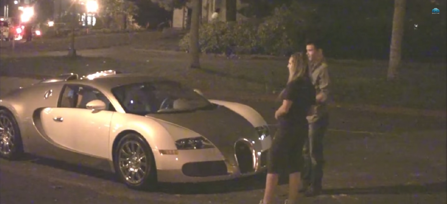 VIDEO: Čalis ar Bugatti aicina meitenes pamīlēties! (He Asks Gold Digger Asking for Sleep With Him In Bugatti!)