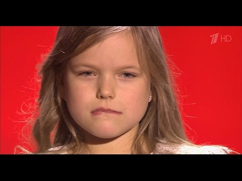 VIDEO: Super! Mazā Katrīna Paula Dīringa no Latvijas Krievijas TV šovā “Golos Deti” saviļņo žūriju!
