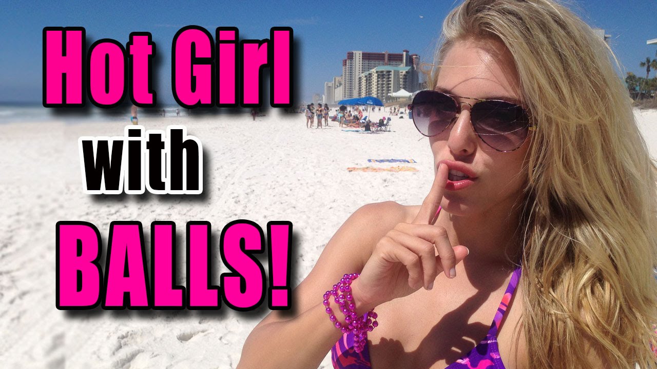 VIDEO: Seksīga blondīne izjoko vīriešus! (Hot Girl with Balls Prank)