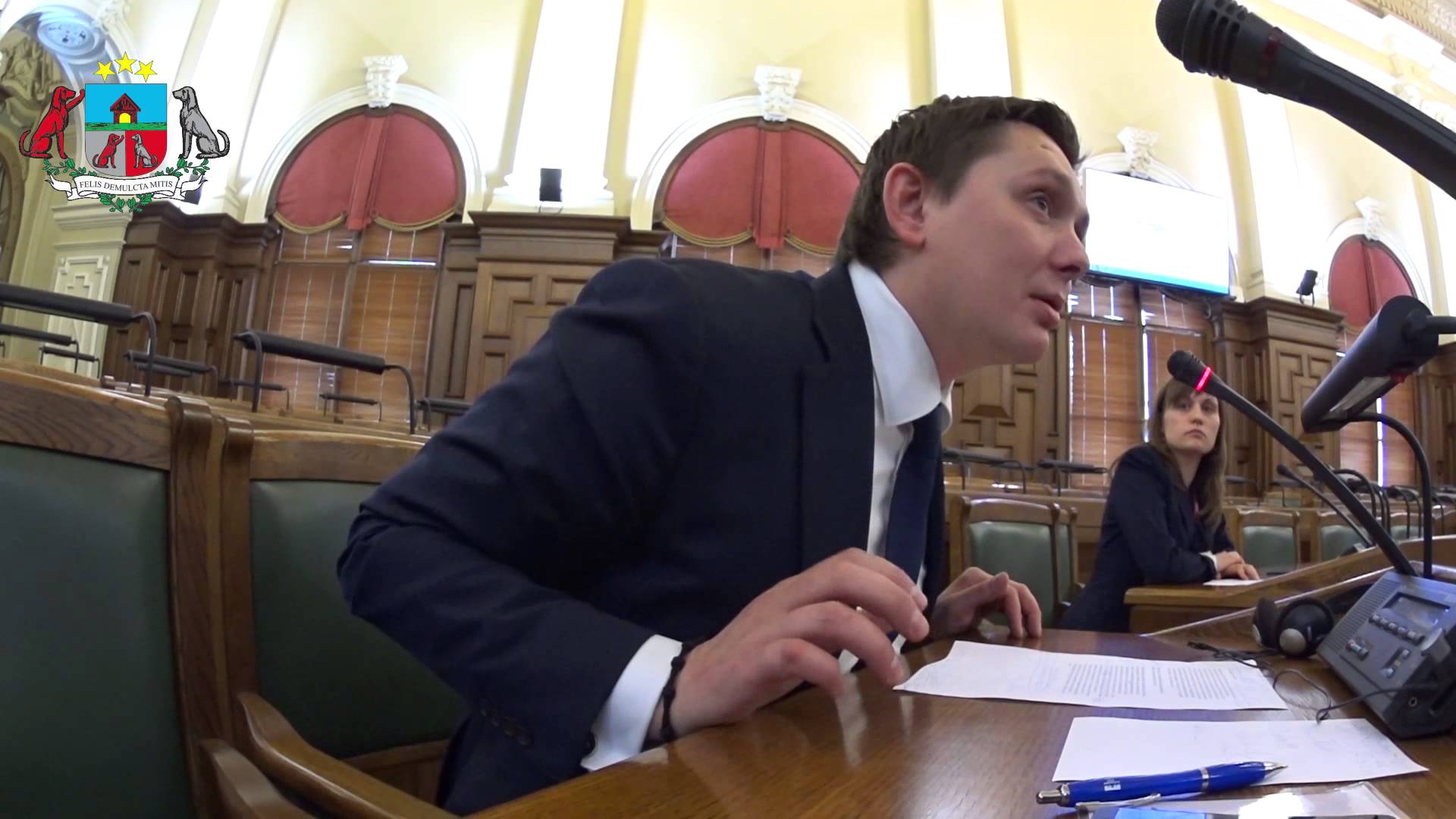 VIDEO: ARTUSA KAMERA Kas notiek pēc Saeimas sēdes?