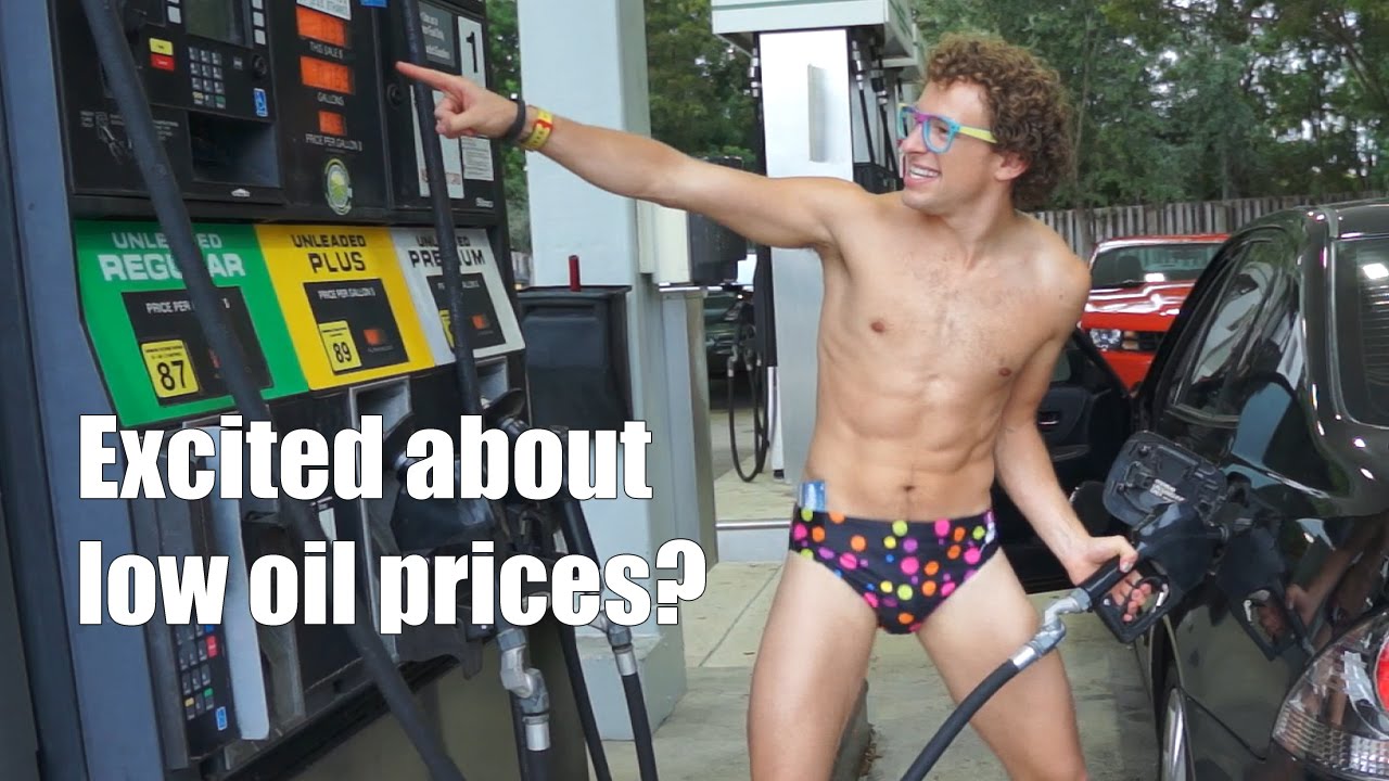 VIDEO: Šādi Amerikā cilvēks priecājas par zemajām benzīna cenām! (EXCITED ABOUT LOW OIL PRICES!)