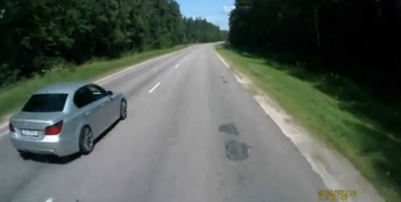 VIDEO: Prieks par Latvijas ceļu policijas Subaru ekipāžas darbu!