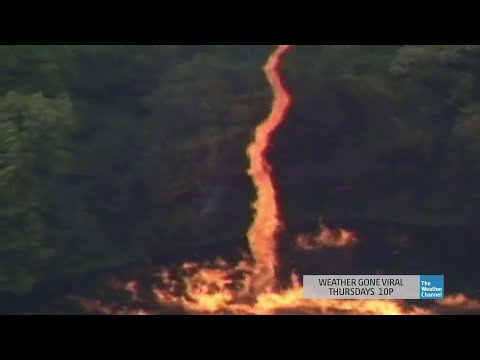 VIDEO: Apokaliptiski skati! Dzira ir neiznīcināma! (‘Firenado’ on Kentucky Lake ‘Brimming with Bourbon’)