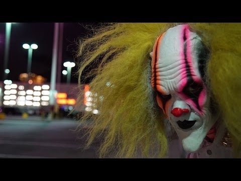 VIDEO: Nav brīnums, ka cilvēkiem ir bail no klauniem! (Killer Clown 6 – From Las Vegas)