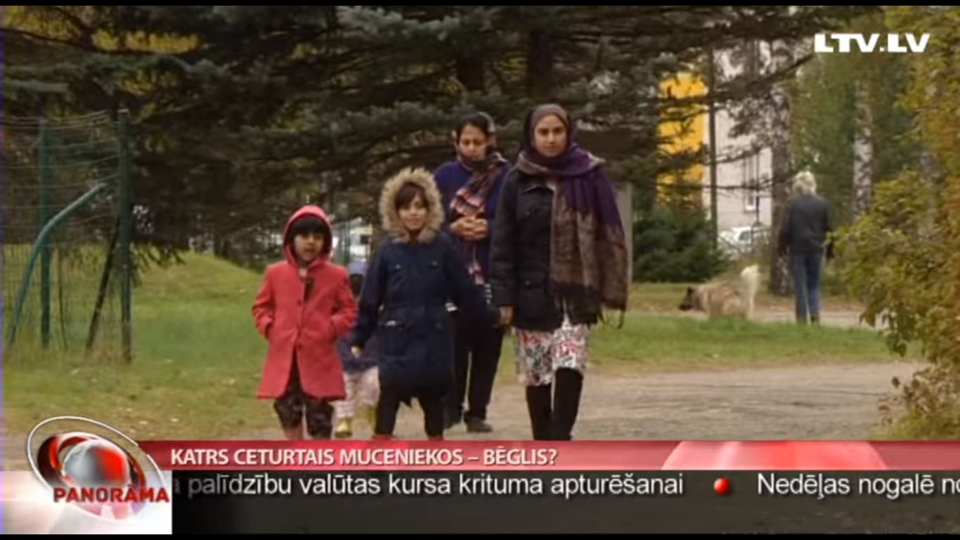VIDEO: Muceniekos vietējie iedzīvotāji gatavi pamest savas mājas, lai no bēgļiem bēgtu paši!