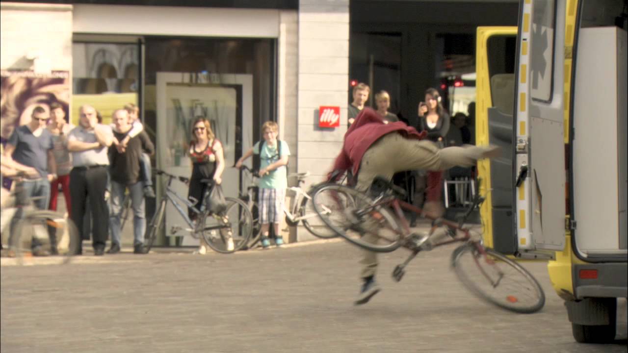 VIDEO: Dramatisks pārsteigums Beļģijā – laukumā, kurā parasti nekas nenotiek!