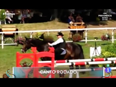 VIDEO: Spānija TV humora šovs pasmejas par Lauri Reiniku, kurš dziedot nokrīt no zirga!