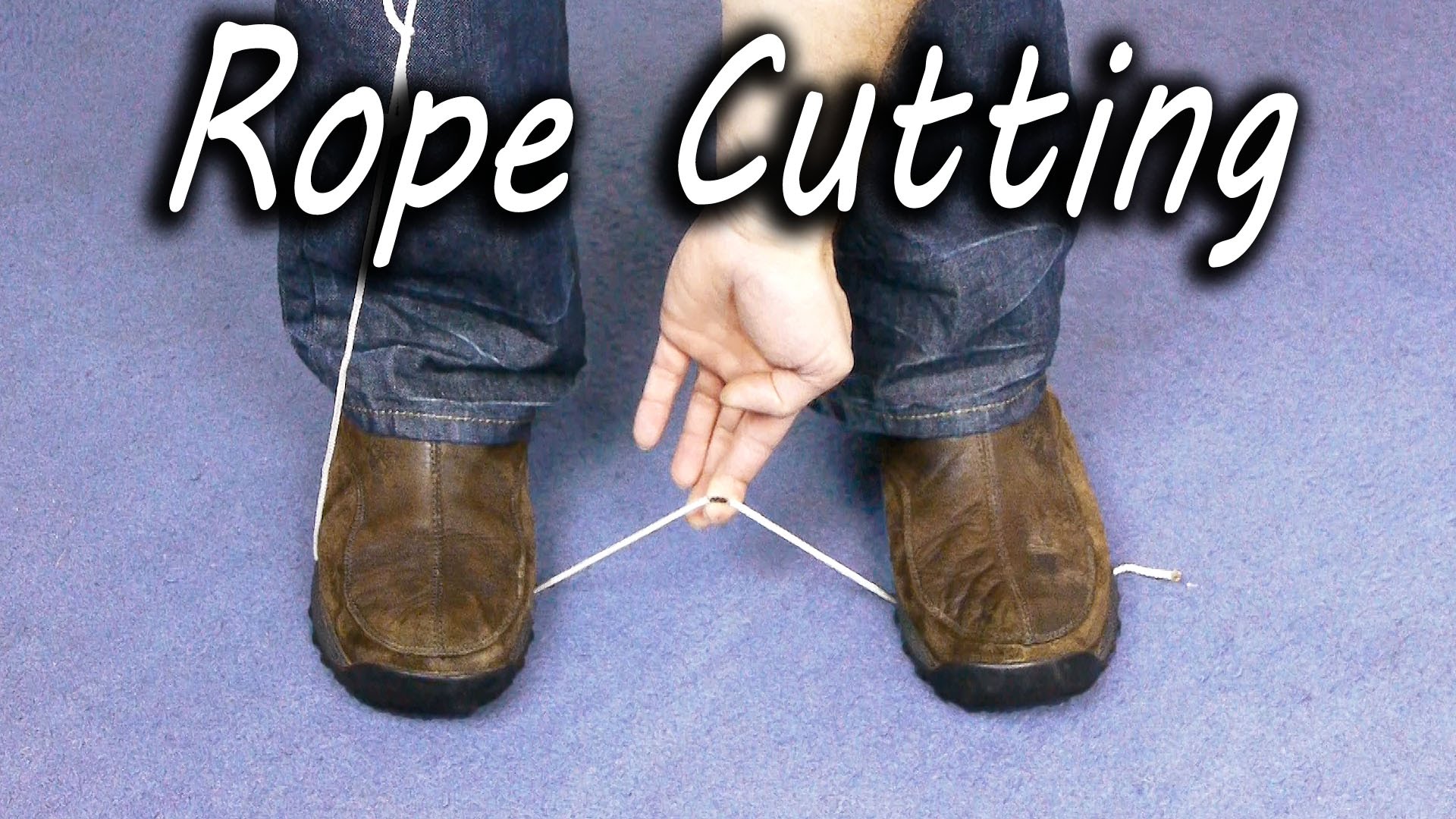 VIDEO: Varbūt kādreiz noder! Kā pārgriezt virvi, ja nav pieejams nazis vai šķēres! Arī ne cirvis.