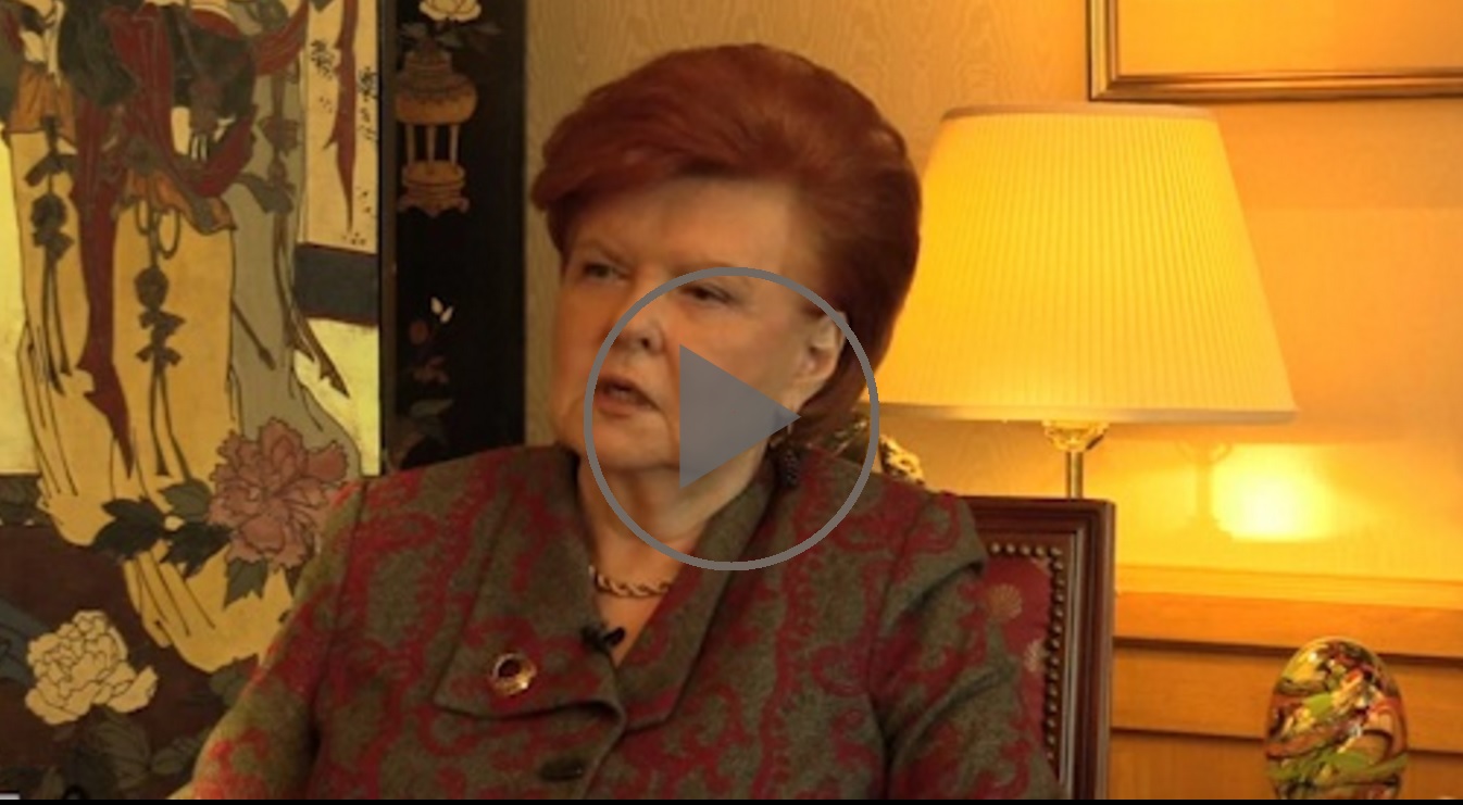 VIDEO: Vaira Vīķe-Freiberga video intervijā uzrunā Valsts prezidentu Vējoni: “Mans lūgums viņam būtu…”