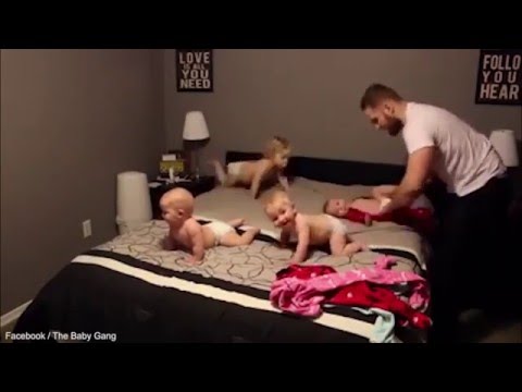 VIDEO: Super! Arī tētis pierāda, ka spēj saģērbt 4 bērnus miegam. Vienlaicīgi!