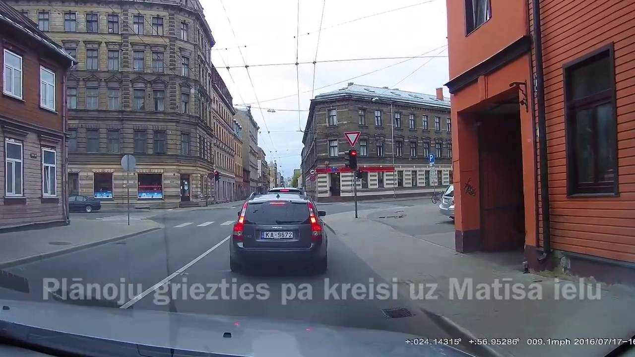 VIDEO: Kārtējā “Rīgas satiksmes” šofera rupjā ceļu satiksmes noteikumu pārkāpšana!