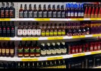 Rosina alkoholu veikalos atļaut tirgot tikai līdz plkst 19; aizliegt svētdienās