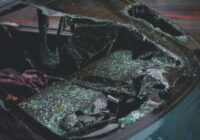 Policijas ziņojums liecina, ka traģisko negadījumu pie Murjāniem, iespējams, izraisījusi kravas automašīnas riepas plīsums