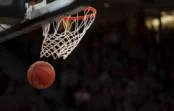 Basketbolista Porziņģa Wizards cieš minimālu sakāvi