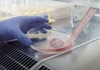 AstraZeneca sola 50 miljardu dolāru investīcijas ASV, baidoties no 200% tarifiem