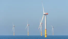 Ørsted akciju vērtība pieaug pēc tam, kad ASV tiesa atļauj turpināt vēja turbīnu projektu, ko kavēja Trampa administrācija