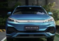 Ķīnas BYD veic lielāko atsaukšanu – 115 000 automašīnu dizaina problēmu dēļ