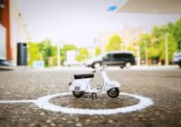 Rekord augstas degvielas cenas Latvijas uzpildes stacijās