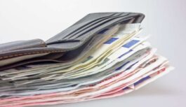 Sabiedrības spiediens mainīt pensiju sistēmu: vai uzkrājumu izņemšana ir risinājums