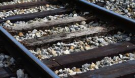 Dzelzceļa objektu dedzināšana Krievijas interesēs radījusi simtiem tūkstošu eiro zaudējumus