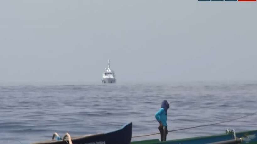 Barjeras un blokāde: kā Ķīna mēģina pilnībā pārņemt kontroli pār Skarboro sēkli china sea