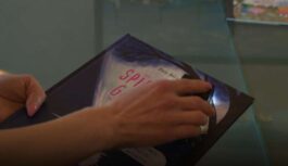 Divi Latvijas mākslinieču darbi atzīti par vieniem no labākajiem pasaulē