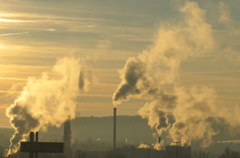 Bažas par nodokļu maksātāju naudu: Eiropas revidenti aicina pārstrādāt rūpniecības atbalsta plānu hans-industry-80956_1280